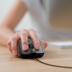 Xtech - XTM-206 - Mouse - USB - Wired - Black - Ambidextrous 3Button 1200 dpi