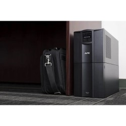 APC  ups smart interactiva 3000 va 120v SMT3000C