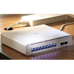 Ubiquiti - Switch - 8 - USW-Pro-XG-8-PoE