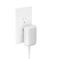 Belkin - Wall Charger - 42 Watt - Lithium - Para Universal