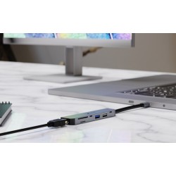 Xtech - Hub - 7 puertos - USB-C® 7-in-1 XTC-571
